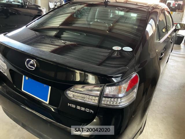 Lexus HS 2009-12 8053484-13