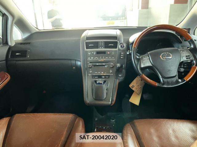 Lexus HS 2009-12 8053484-15