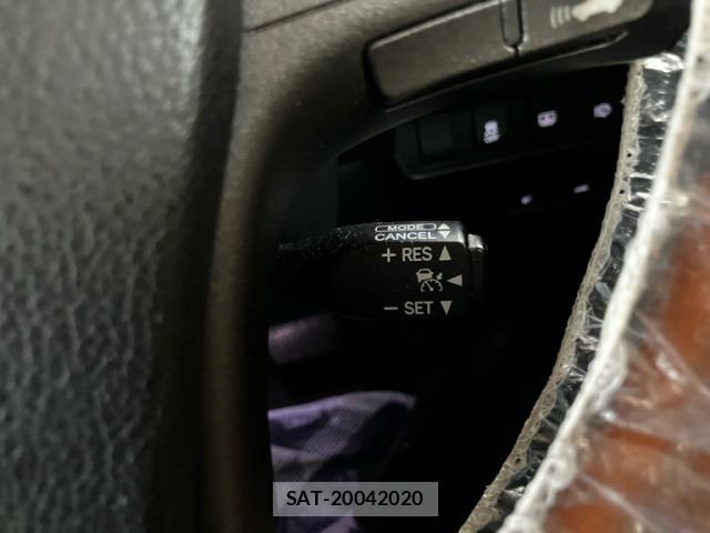 Lexus HS 2009-12 8053484-18