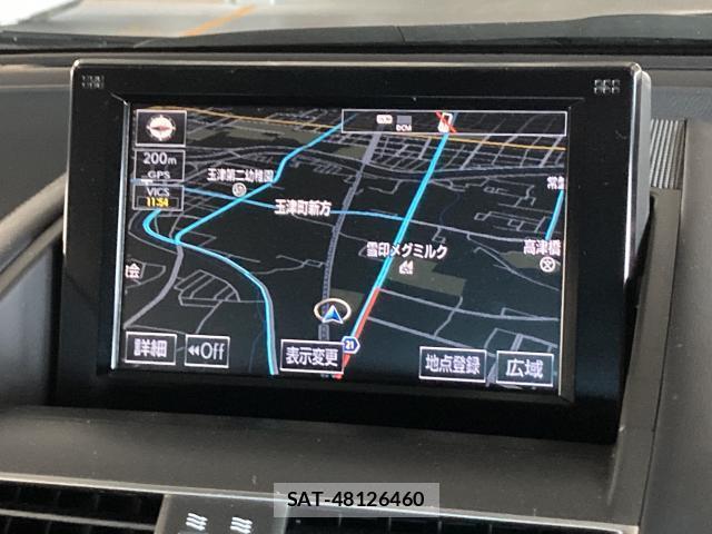 Lexus HS 2016-06 8055749-11