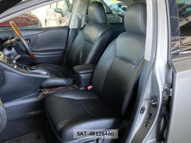 Lexus HS 2016-06 8055749-17