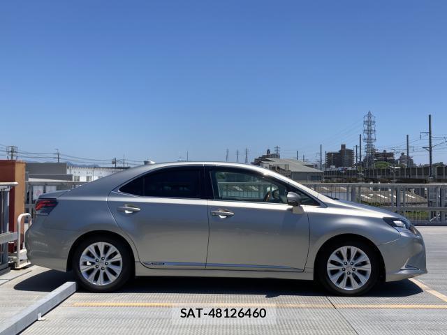 Lexus HS 2016-06 8055749-5