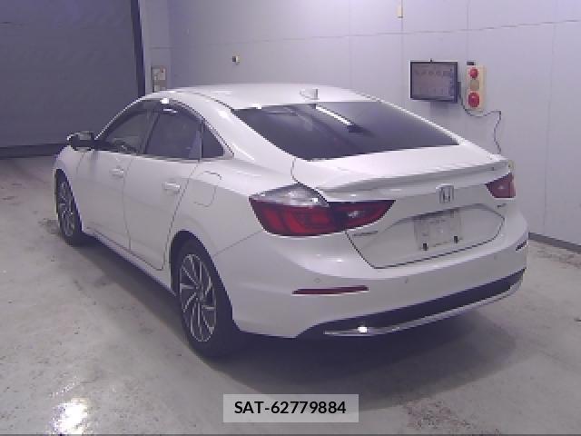 Honda INSIGHT 2022-03 8055029-4