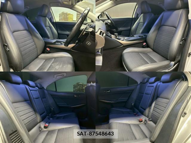 Lexus IS 2015-10 8053451-3