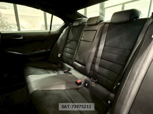Lexus IS 2023-09 8054377-14