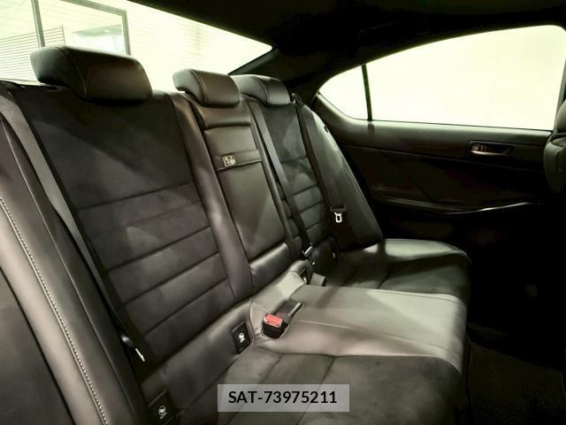 Lexus IS 2023-09 8054377-15