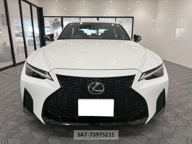 Lexus IS 2023-09 8054377-3