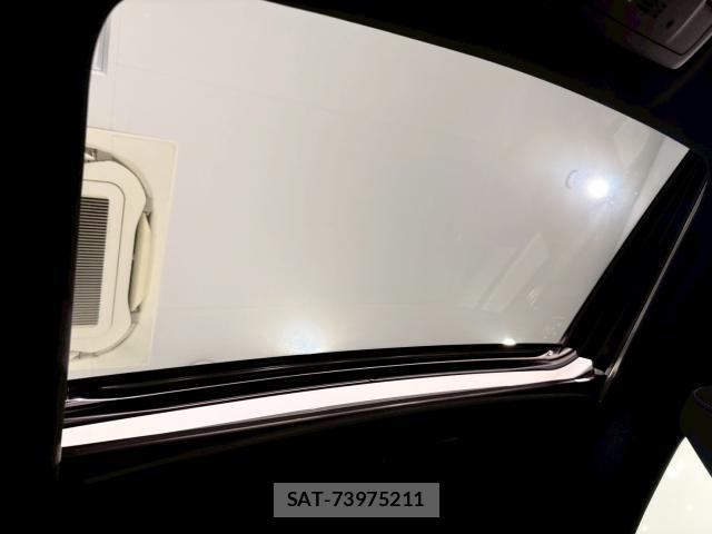 Lexus IS 2023-09 8054377-5