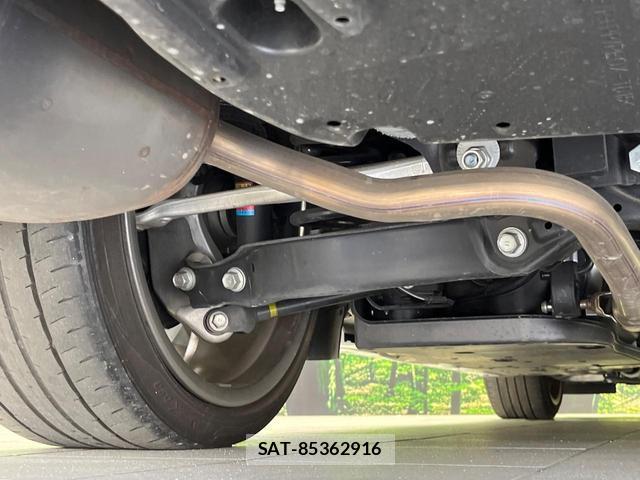 Lexus IS 2020-12 8054529-19