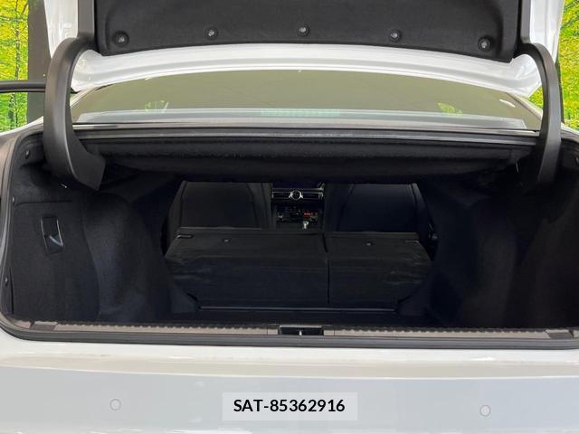 Lexus IS 2020-12 8054529-9