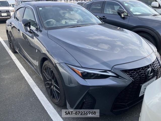 Lexus IS 2021-02 8055214-0