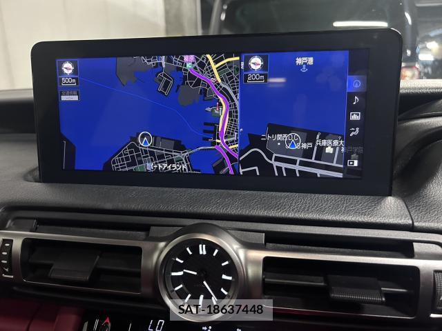 Lexus IS 2021-06 8055638-13