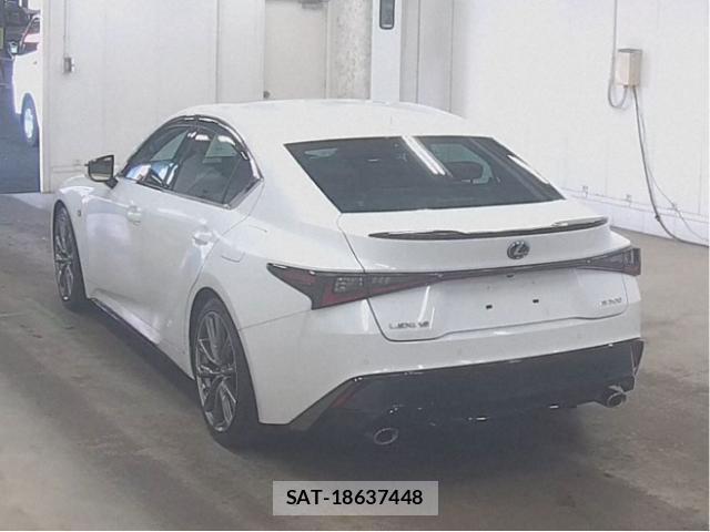 Lexus IS 2021-06 8055638-4