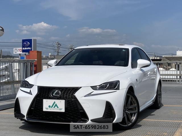 Lexus IS 2017-11 8055751-0