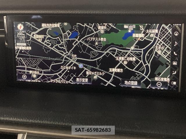 Lexus IS 2017-11 8055751-15