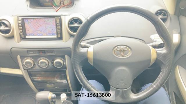 Toyota IST 2003-10 8053902-8