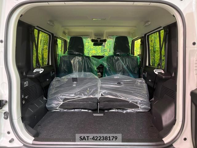 Suzuki JIMNY 2026-06 8054223-10