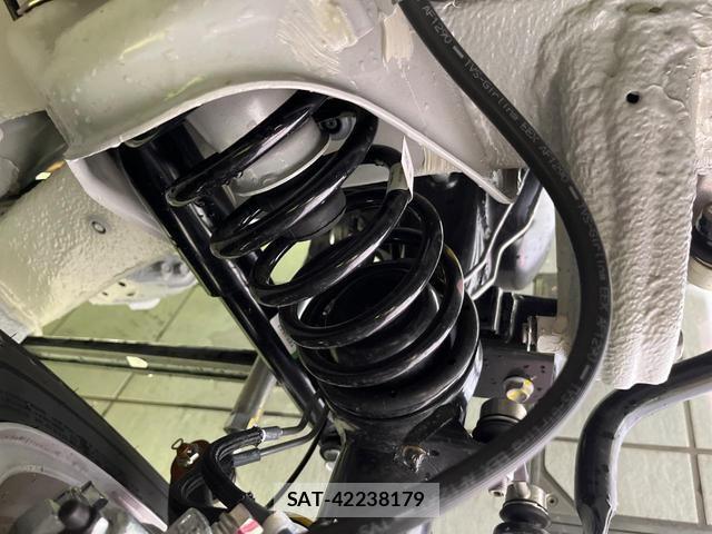 Suzuki JIMNY 2026-06 8054223-19