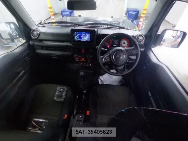 Suzuki JIMNY 2025-12 8055130-2