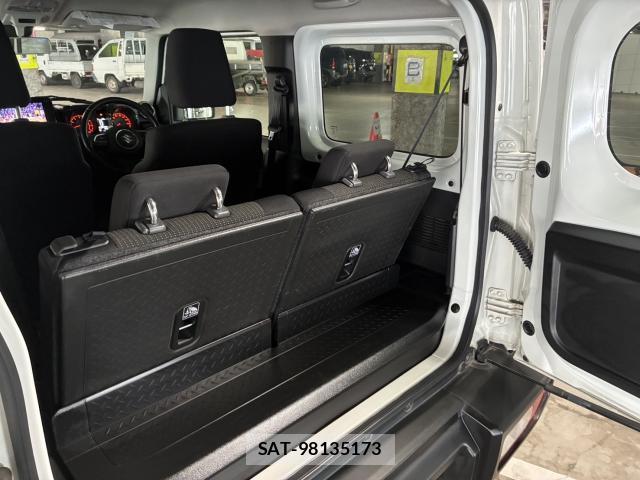 Suzuki JIMNY SIERRA 2021-05 8055652-17