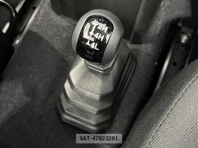 Suzuki JIMNY 2026-06 8053427-2
