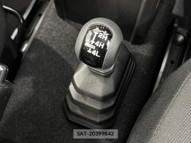 Suzuki JIMNY 2025-01 8053428-2