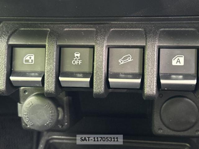 Suzuki JIMNY 2019-04 8053679-17