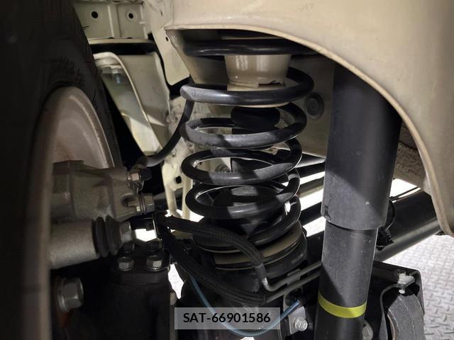 Suzuki JIMNY 2024-02 8053685-19