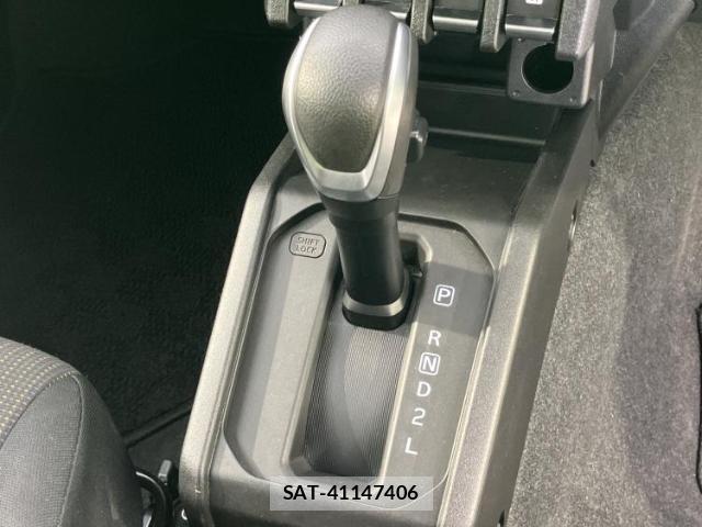 Suzuki JIMNY 2023-10 8054547-12
