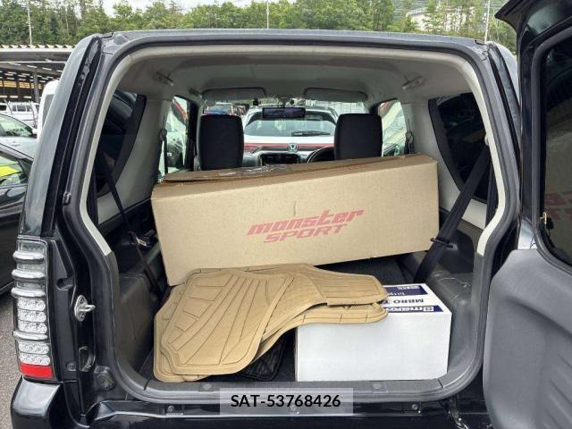Suzuki JIMNY 2013-08 8054841-6