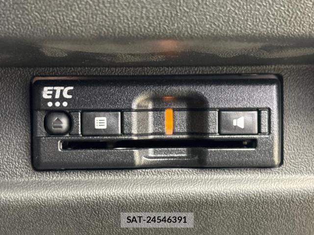 Suzuki JIMNY 2022-11 8054888-17
