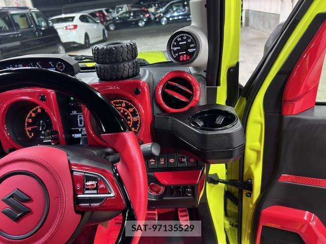 Suzuki JIMNY 2019-11 8055651-15