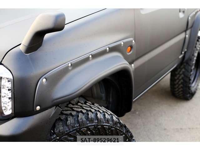 Suzuki JIMNY 2005-01 8055709-11