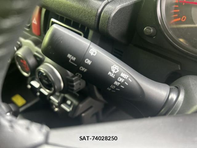 Suzuki JIMNY 2024-04 8056131-17