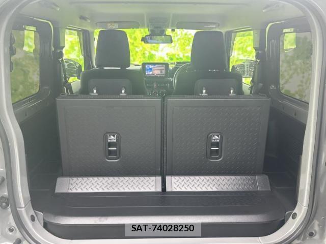 Suzuki JIMNY 2024-04 8056131-6