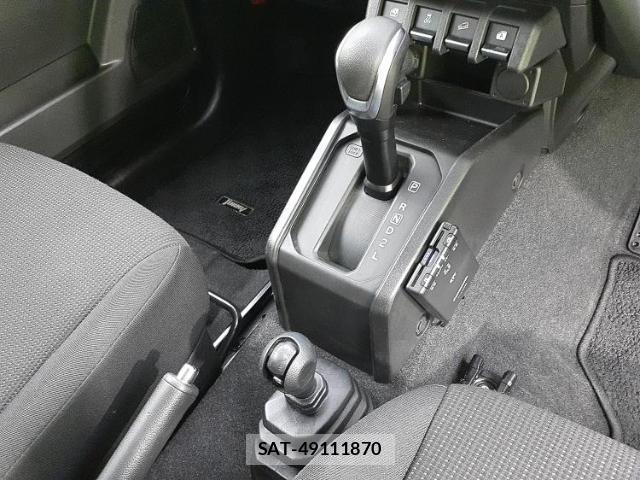 Suzuki JIMNY 2019-07 8056220-17