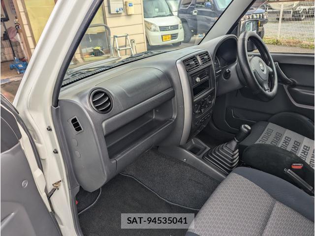 Suzuki JIMNY 2009-05 8056280-14