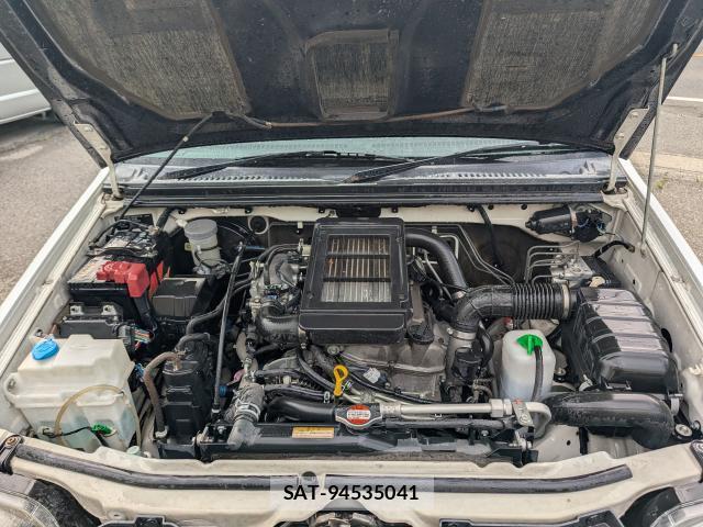 Suzuki JIMNY 2009-05 8056280-17