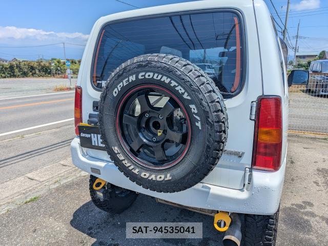 Suzuki JIMNY 2009-05 8056280-8