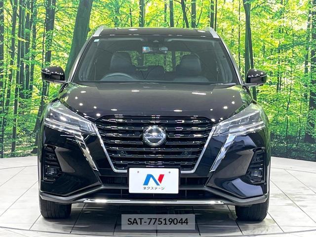 Nissan KICKS 2021-07 8054322-13