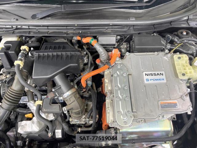 Nissan KICKS 2021-07 8054322-17