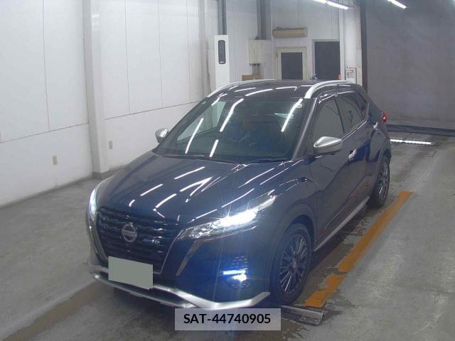 Nissan KICKS 2022-02 8055032-0