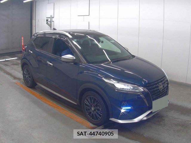 Nissan KICKS 2022-02 8055032-5