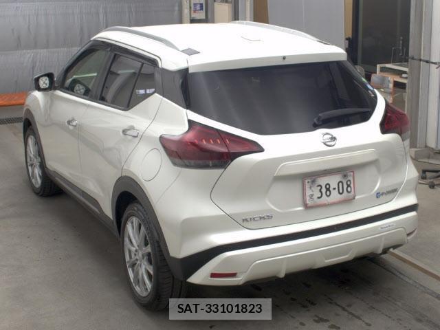 Nissan KICKS 2021-06 8055066-1