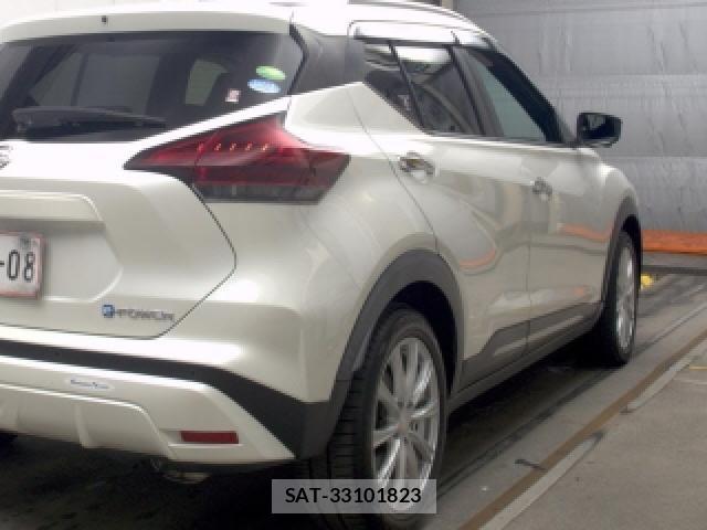 Nissan KICKS 2021-06 8055066-4