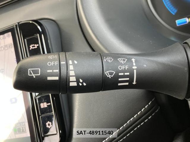 Nissan KIX 2021-09 8054971-16