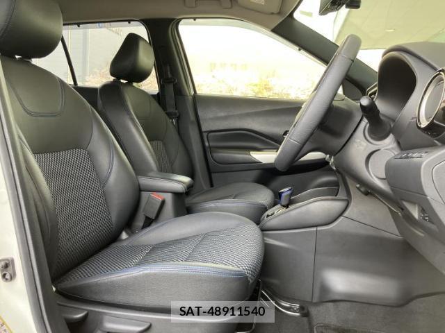 Nissan KIX 2021-09 8054971-3