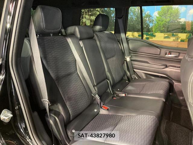 Toyota Land Cruiser 250 2025-02 8053536-8