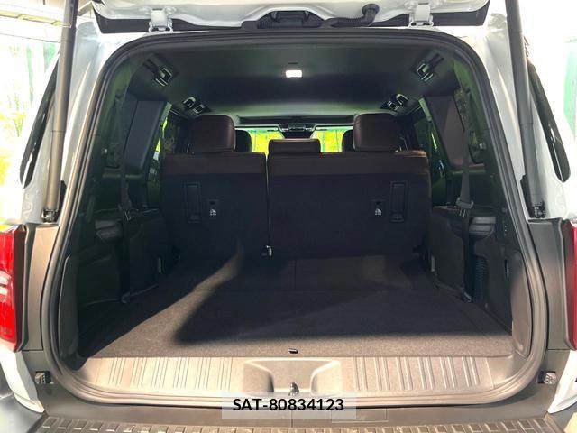 Toyota Land Cruiser 250 2025-03 8053982-10