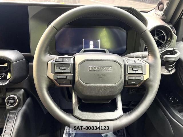 Toyota Land Cruiser 250 2025-03 8053982-11